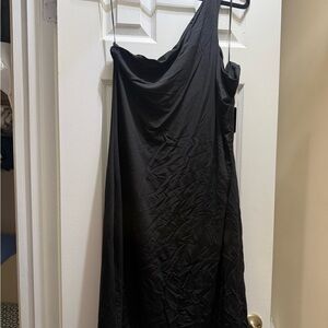 Express Elegant Black One-Shoulder Dress